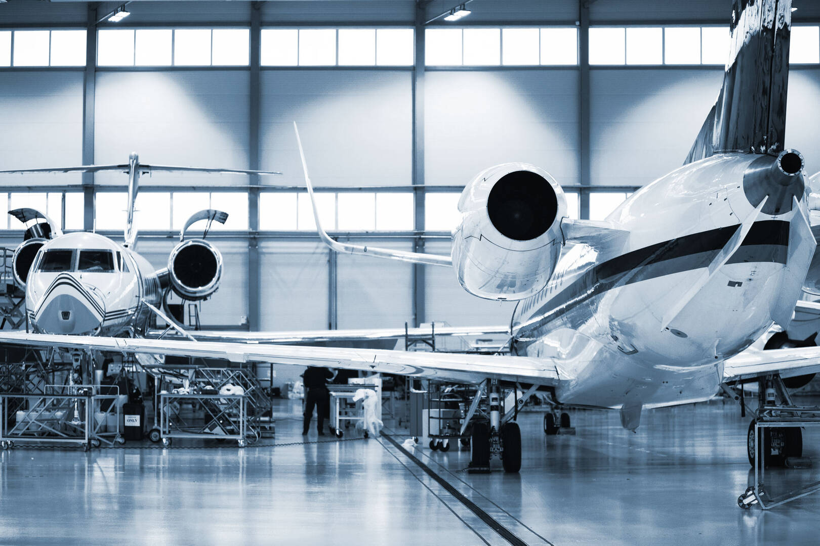 Maintenance airplanes large white hangar